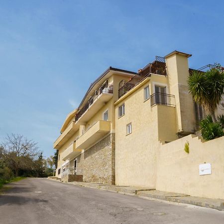 Il Panorama Housing Cilento Aparthotel Santa Maria di Castellabate Exteriör bild