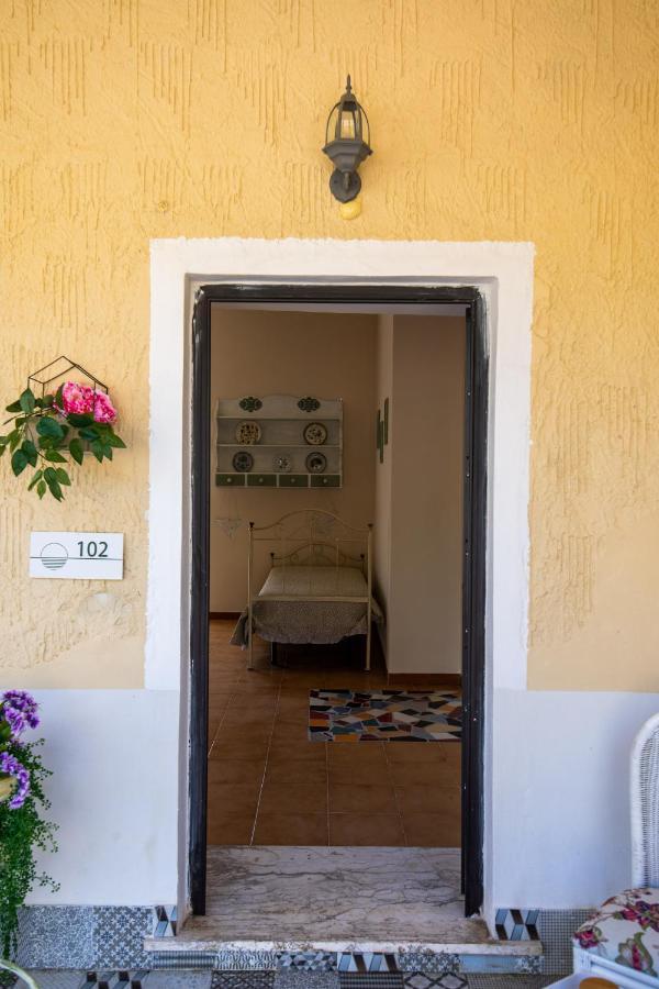 Il Panorama Housing Cilento Aparthotel Santa Maria di Castellabate Exteriör bild